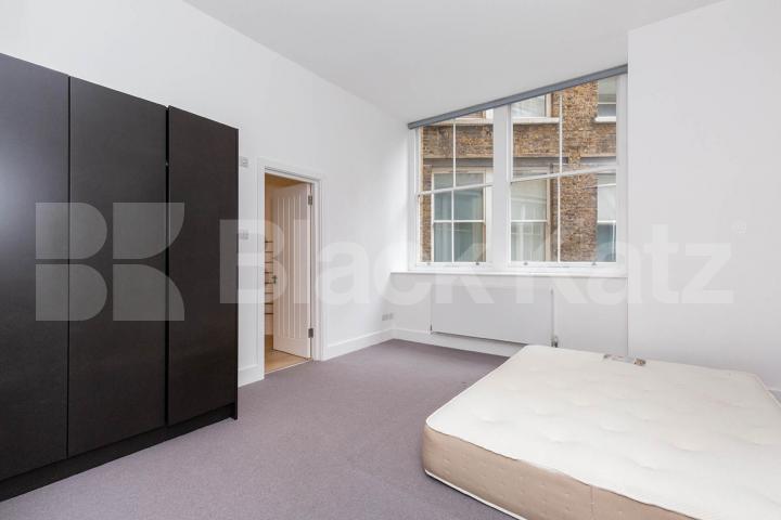 Elegant 2 bedroom 2 bathroom within a warehouse conversion in old street zone 1 Tabernacle Street, Old Street - Shoreditch